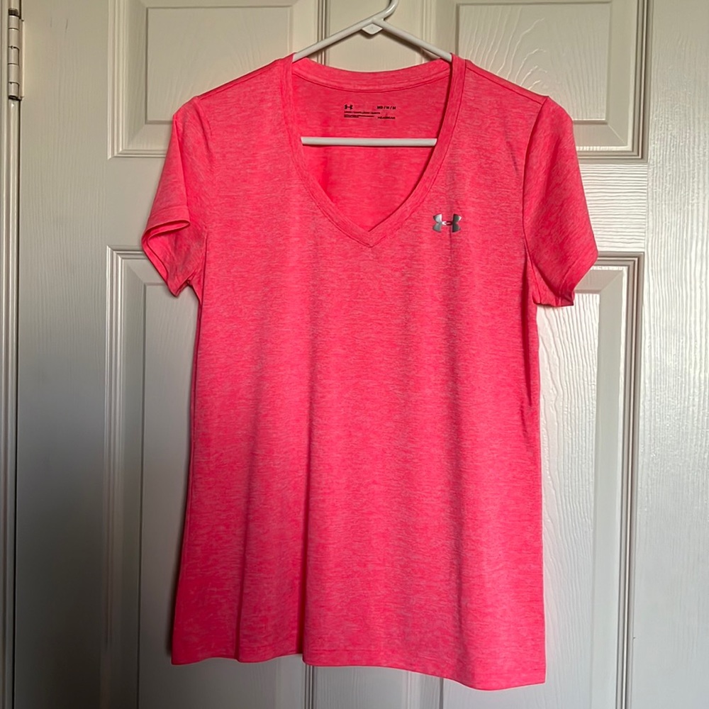 Under Armour T-shirt